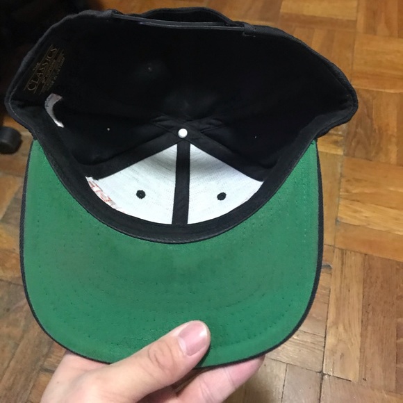 NY KNICKSTAPE SNAPBACK - Picture 3 of 3